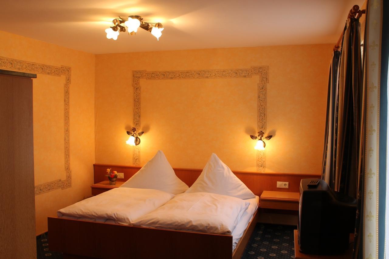 Hotel-Gasthof Zum Hirschen Durrwangen Camera foto