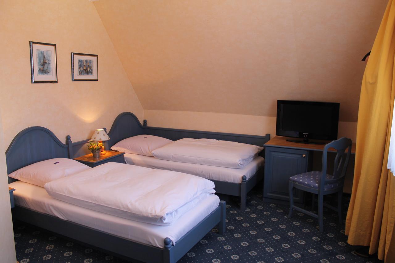 Hotel-Gasthof Zum Hirschen Durrwangen Camera foto