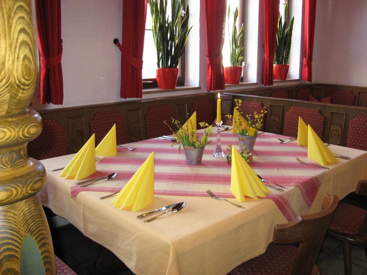 Hotel-Gasthof Zum Hirschen Durrwangen Esterno foto